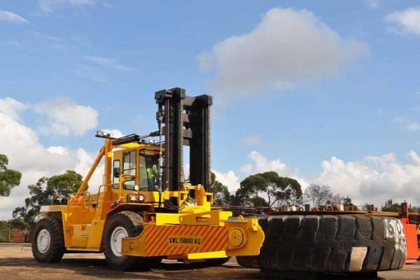 Omega Tyre Handlers